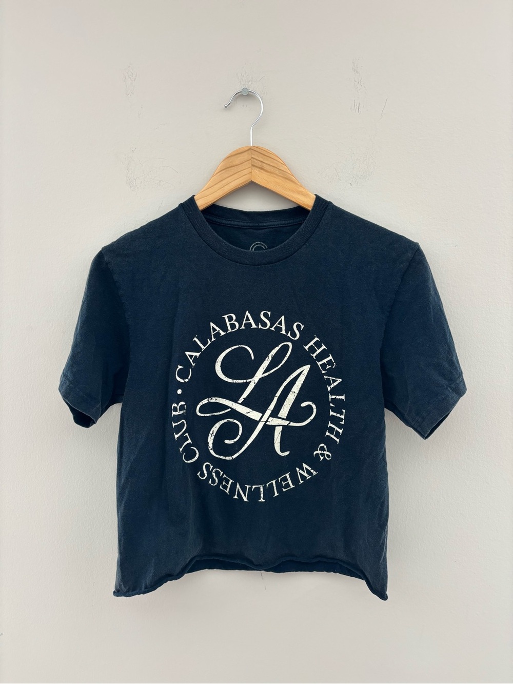 Social Culture Calabasas Health & Wellness Club Graphic Crop Tee Black Small